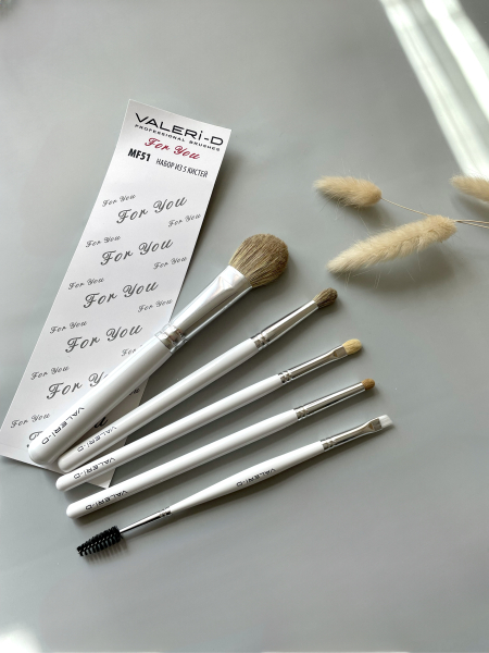 F9212AEE-7CBC-4C00-B14E-CE729C8CB97D